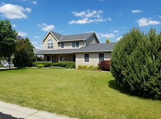 N106W14322 Amen Ct, Germantown, WI 53022