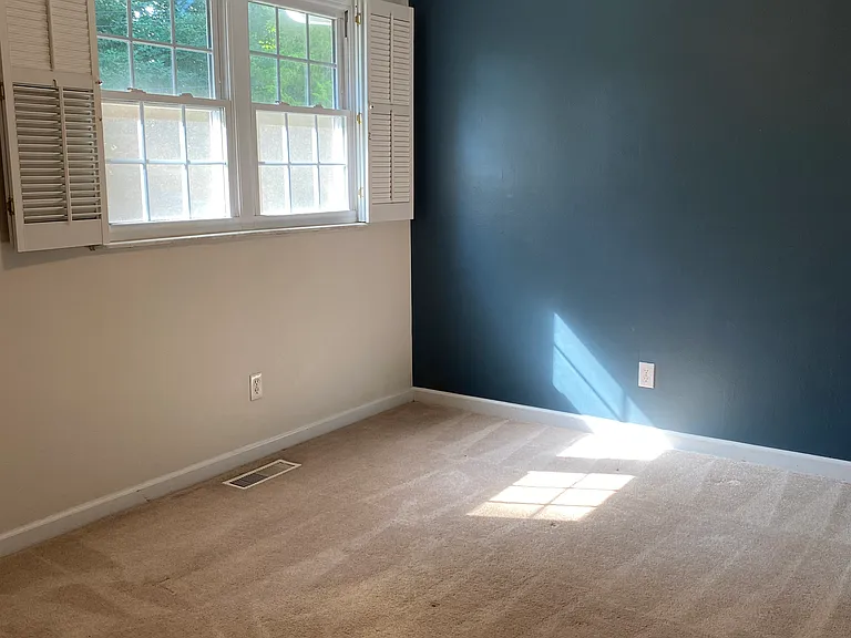 2310 Wesbriar Ct — Photo 22