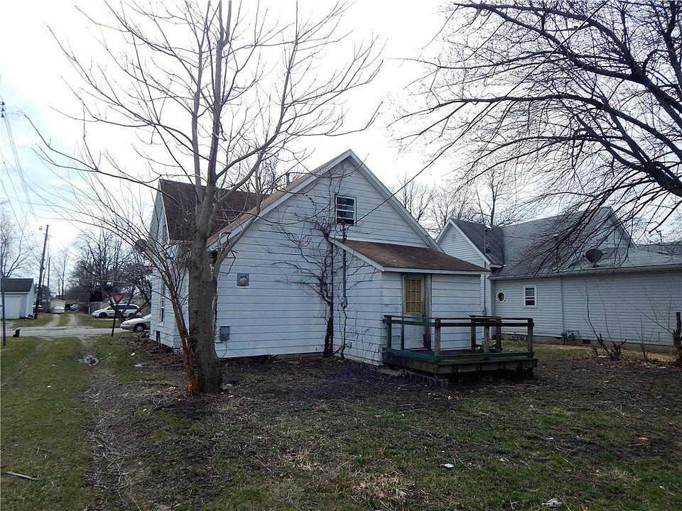 2nd image of 1710 S G St