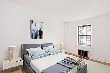 Rented by R New York