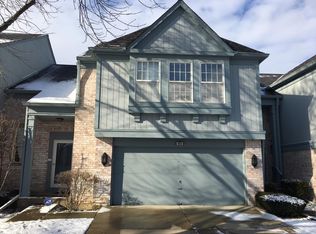 835 Marseilles Cir, Buffalo Grove, IL