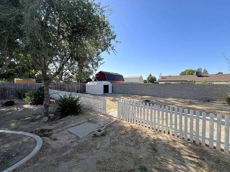 7415 Hooper Ave — Photo 31