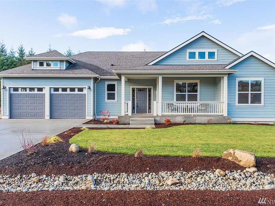 PHOTOS OF SIMILAR HOUSE BUILD ON NEARBY LOT