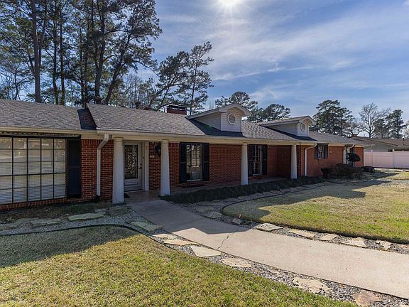 2nd image of 1204 Azalea Dr