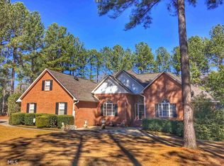 447 Fairfield Dr, Dublin, GA 31021