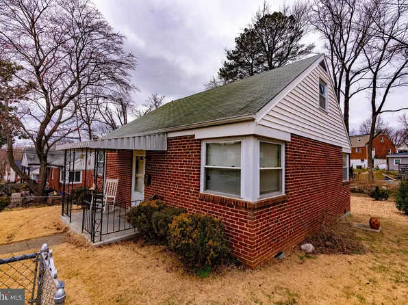 5608 Emerson St, Hyattsville, MD 20781