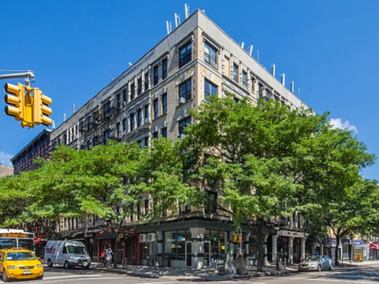 Rented by Jonis Realty | media 8