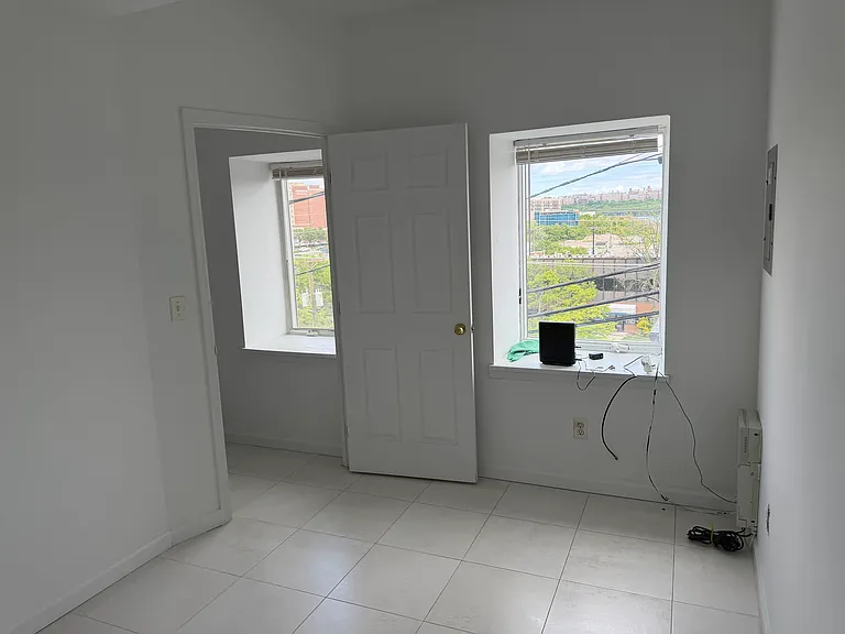 9007 Riverside Pl #2 — Photo 4