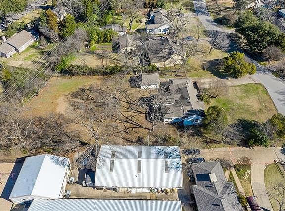 5th image of 1419 San Saba Dr