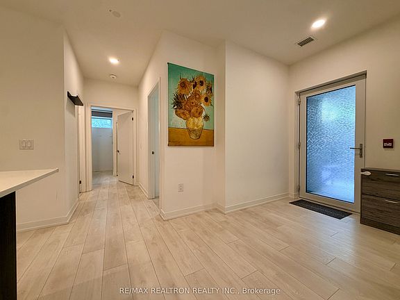 3rd image of 38 Tubman Ave