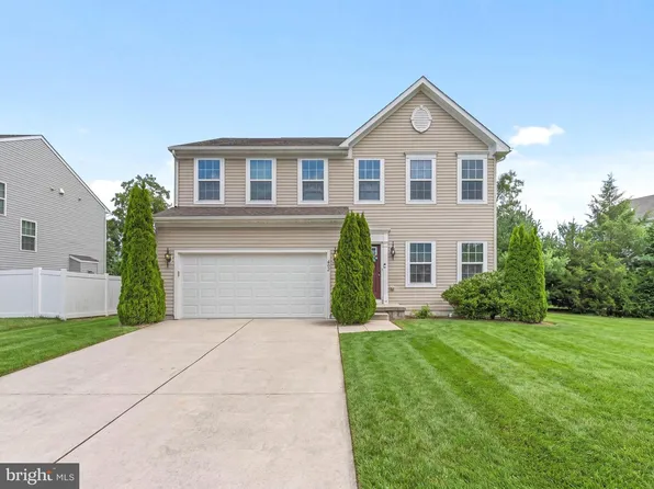 402 Starfish Ln, Egg Harbor Township, NJ 08234