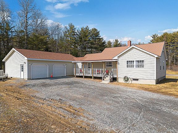 3rd image of 1145 Waterville Road