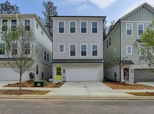 106 Pinecone Pl, Alpharetta, GA 30022