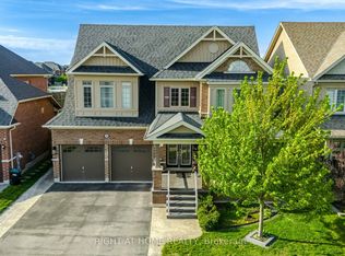 28 Marks Rd, Springwater, ON L9X0S5
