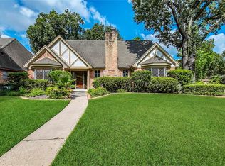 6502 Brittany Park Ln, Houston, TX 77066