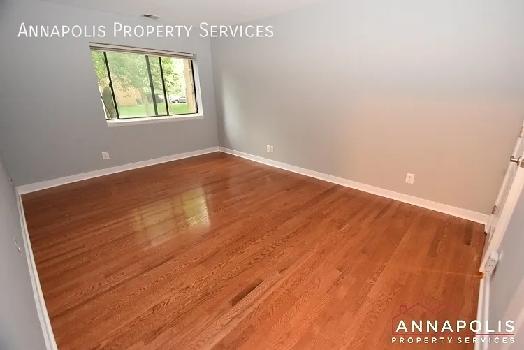 302 Hilltop Ln #C — Photo 10