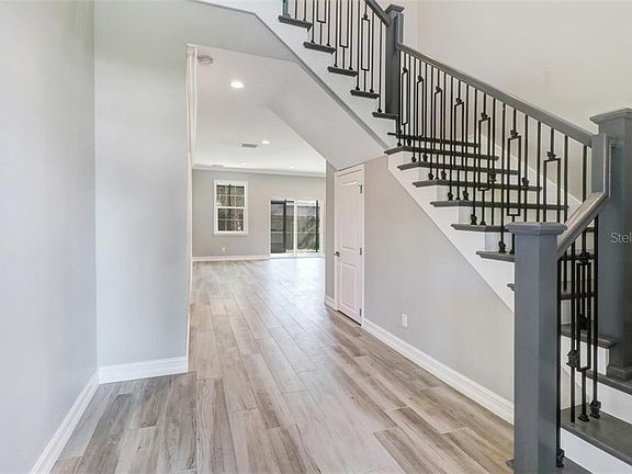 5th image of 4404 W Wallcraft Ave