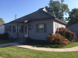 1412 Harrison St, Vincennes, IN 47591