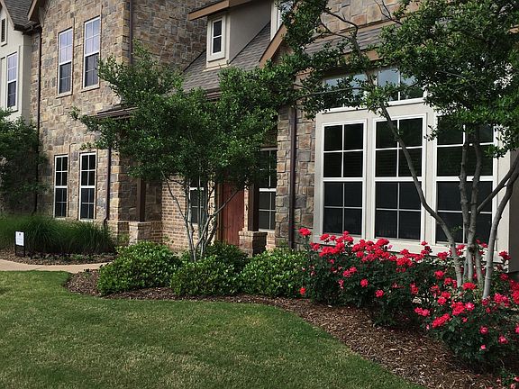 2nd image of 300 Watermere Dr