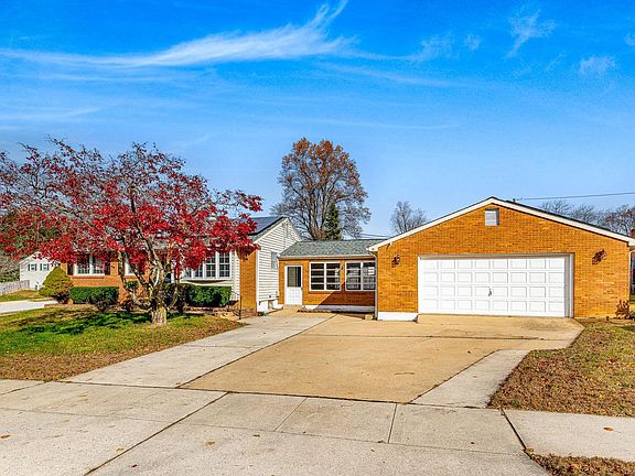 2nd image of 2628 Newell Dr