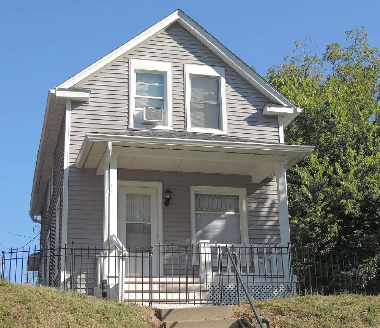 Brad's Dead End — Photo 2