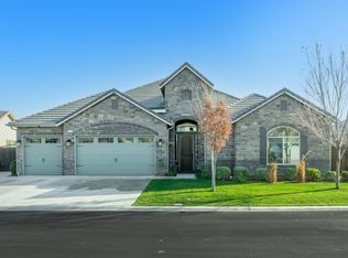 10747 E Fountain Vw, Clovis, CA