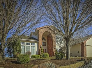 1574 E Braemere Rd, Boise, ID 83702