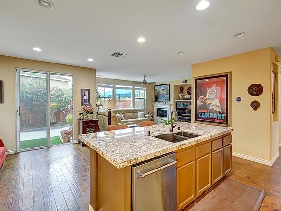 3rd image of 5173 Bluegrass Way