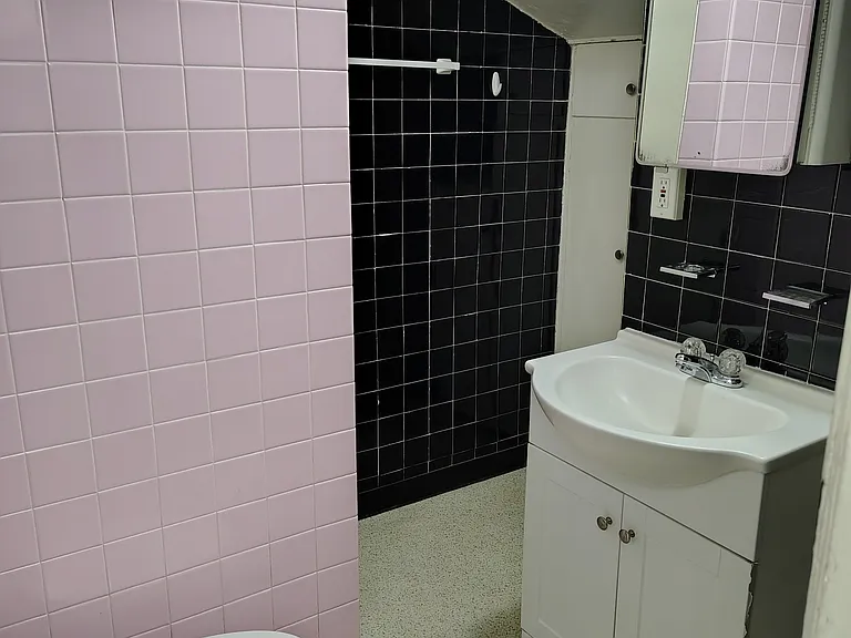 Francesca Apartments — Photo 52