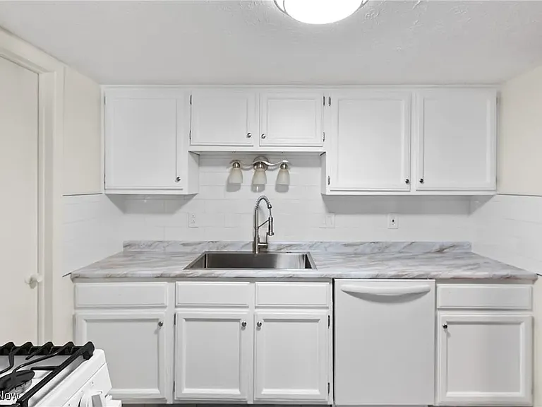 4314 Hyde Park Dr #4 — Photo 11