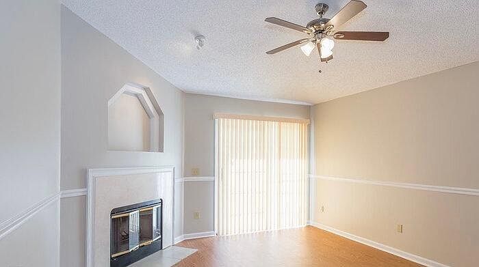1st image of 3013 Golden Pond Blvd