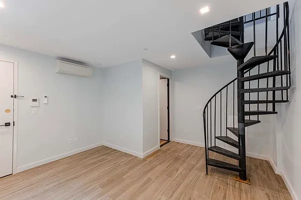 Rented by Jankos Group LLC | media 3