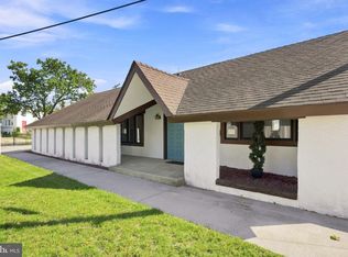 112 N 8th St, Vineland, NJ 08360