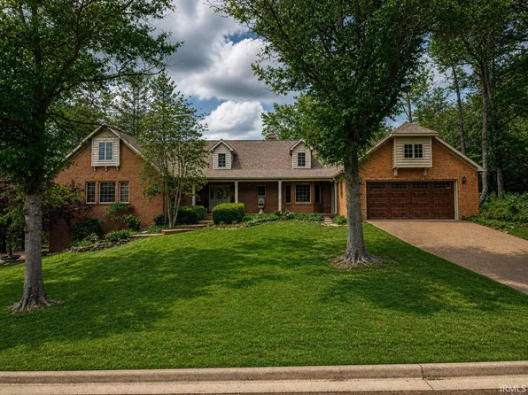 10348 Oglesby Dr, Evansville, IN 47720