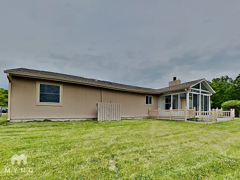 8212 Autumn Mill Ln — Photo 21
