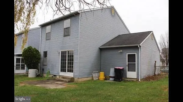 24 Blue Jay Dr — Photo 7