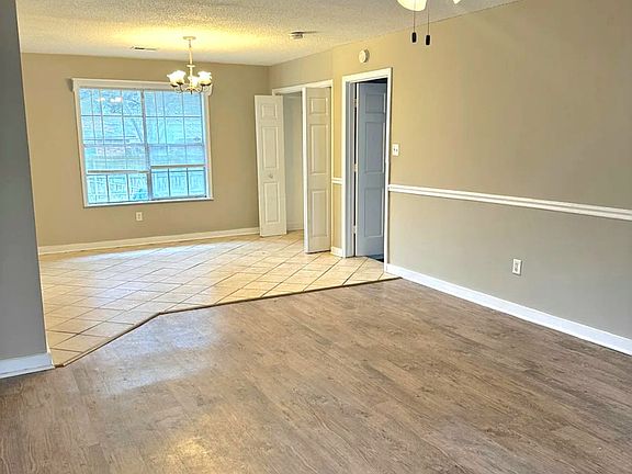 2nd image of 6450 Lynnfield Rd