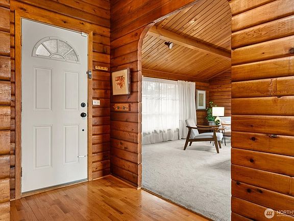 3rd image of 11224 SE 76th Street