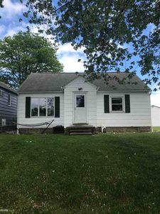 29415 Riverside Bay Ct, Harrison Township, MI, 48045