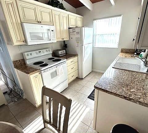 4th image of 6006 Midnight Pass Rd #4