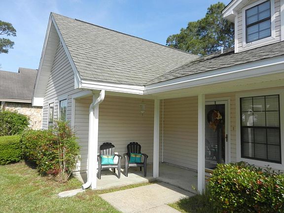 3rd image of 774 Overbrook Dr
