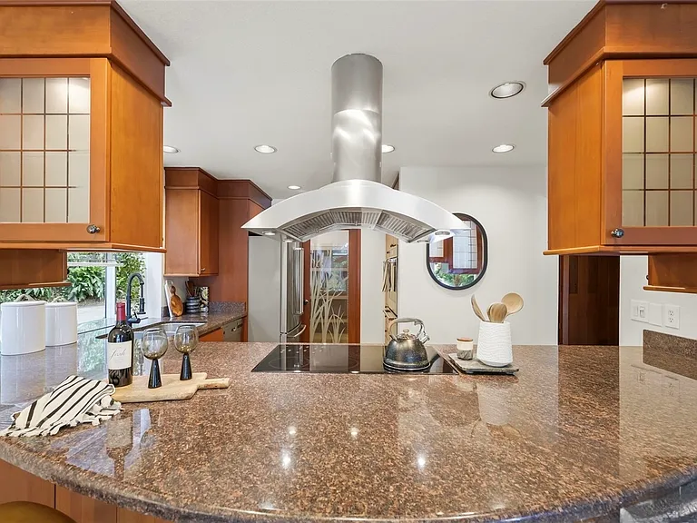 3402 Cabrini Ln NW — Photo 12