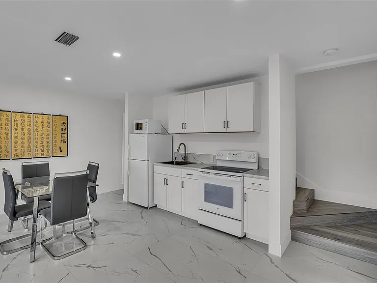 616 3rd Key Dr — Photo 11