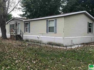 1018 Tom St, Vermillion, SD 57069