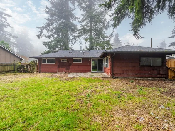 22705 58th Avenue W, Mountlake Terrace, WA 98243