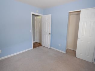 1620 Dahlia Ct, Saint Charles, MO 63303