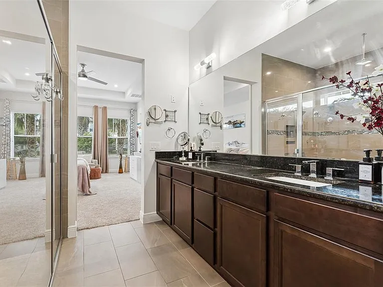 8033 Nemours Pkwy — Photo 30