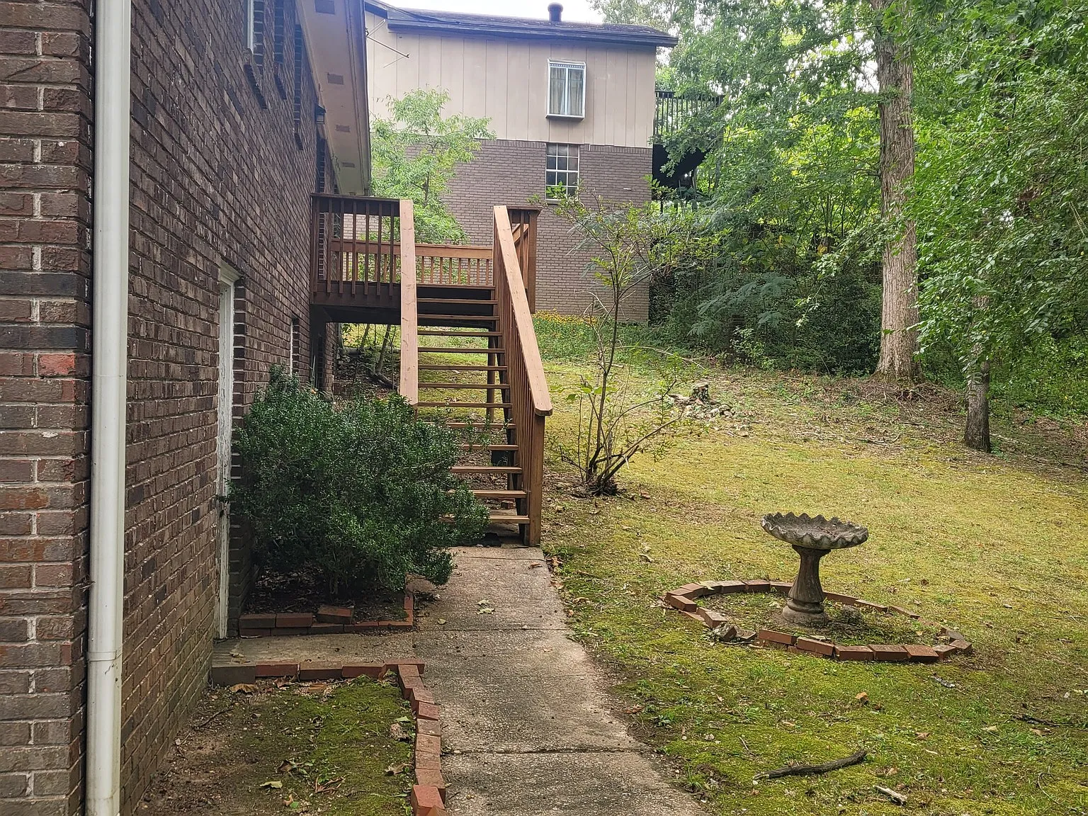 613 Tupelo Rd — Photo 3