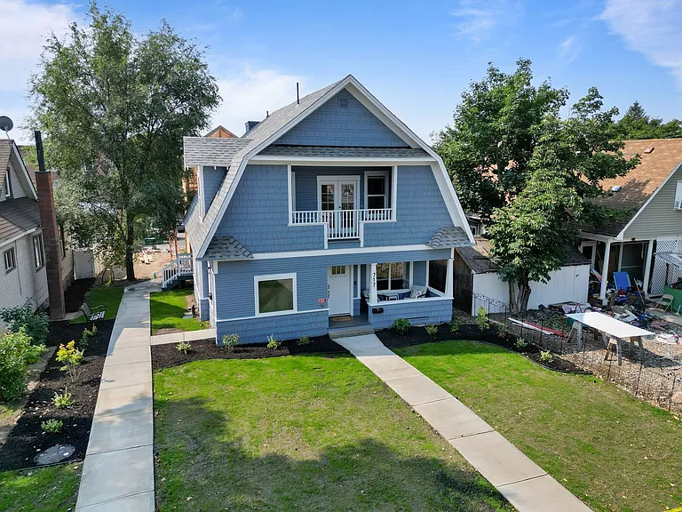 717 W Spofford Ave — Photo 15
