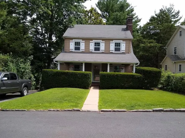 178 Bradley Rd, Scarsdale, NY 10583